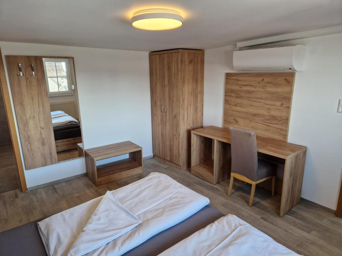 Hotel Dreikoenig & Restaurant Seegourmet Хагнау Екстериор снимка
