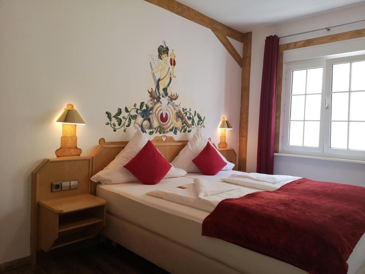 Hotel Dreikoenig & Restaurant Seegourmet Хагнау Екстериор снимка